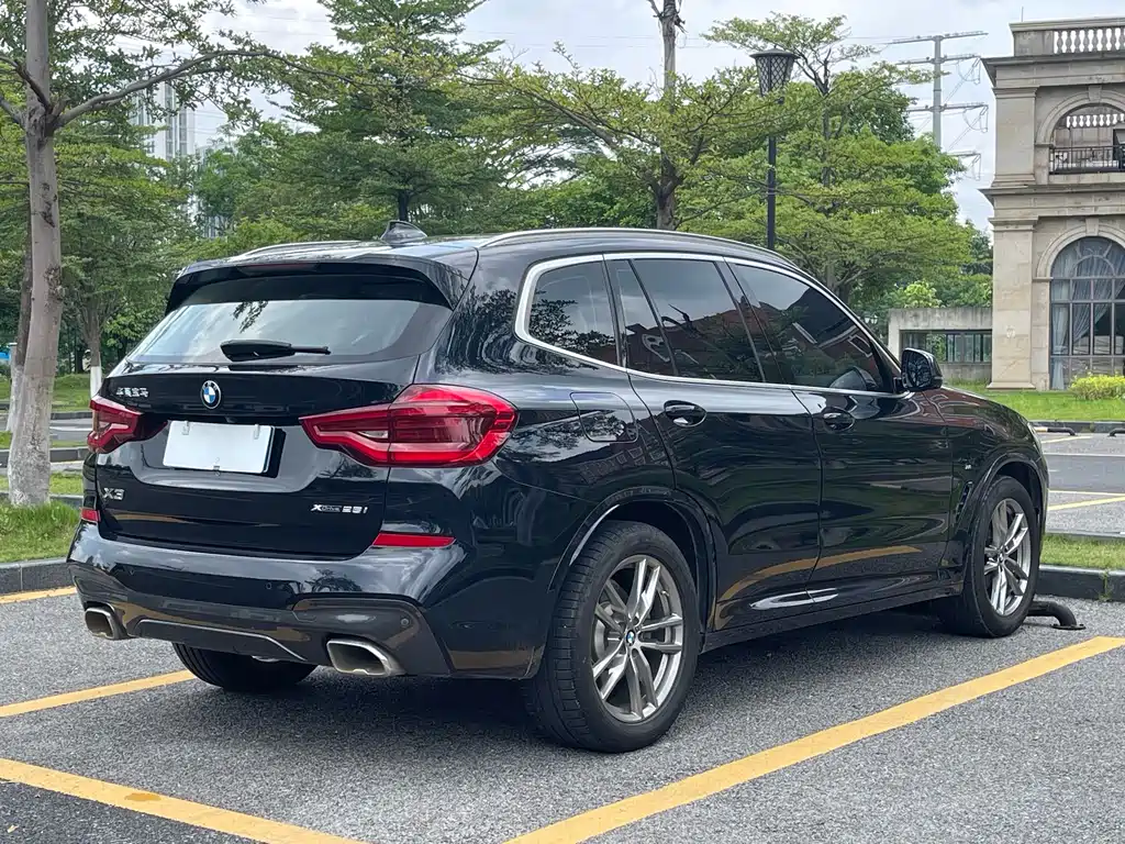 BMW X3 2021