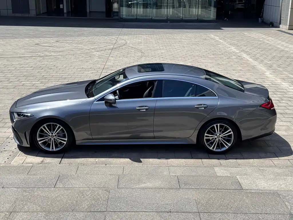 Mercedes-Benz CLS 2023 — фото 2