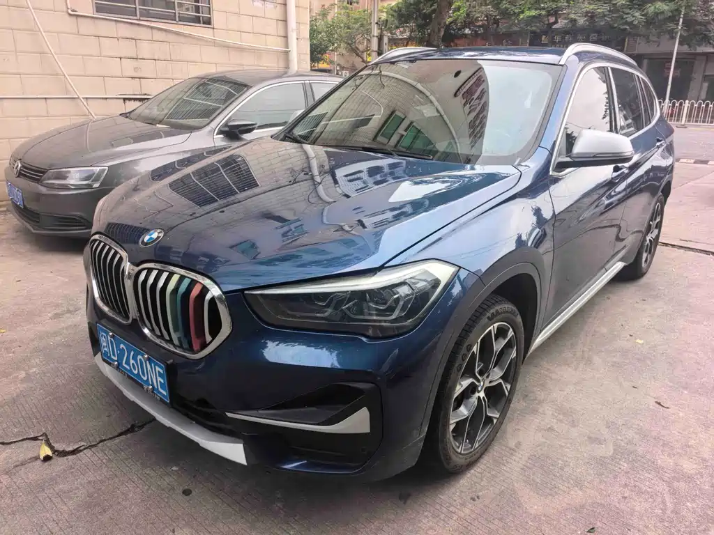 BMW X1 2021 — фото 1