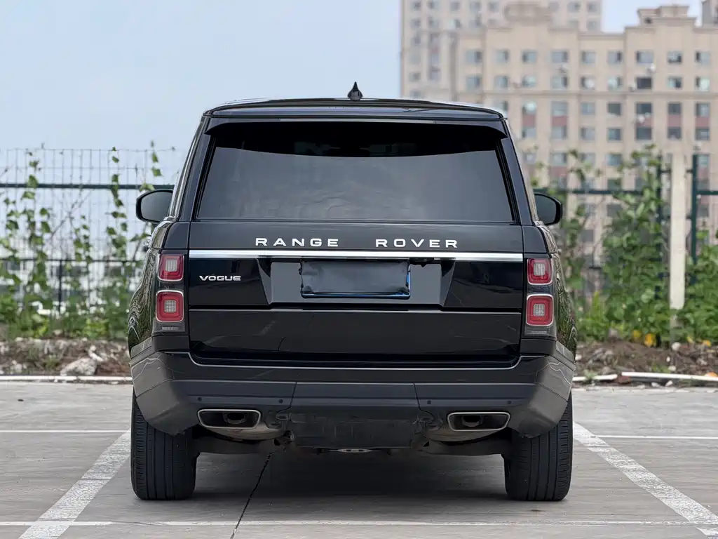 Land Rover Range Rover 2020 — фото 16
