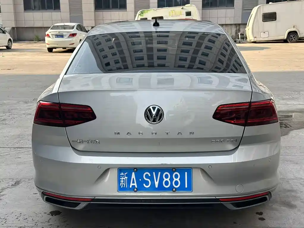 Volkswagen Magotan 2021