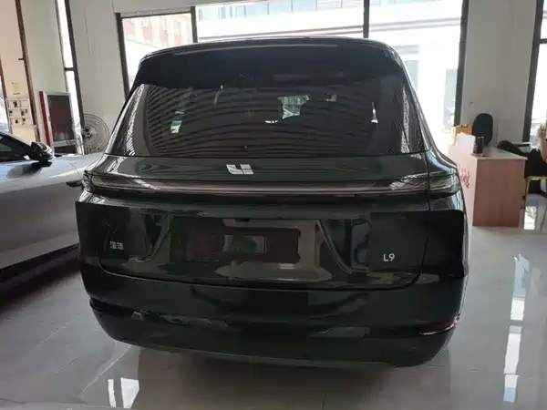 Li Auto L9 2025