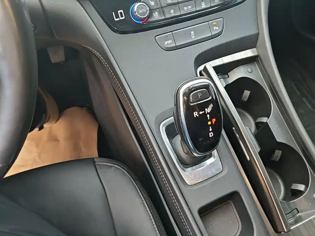 Buick LaCrosse 2019 — фото 14