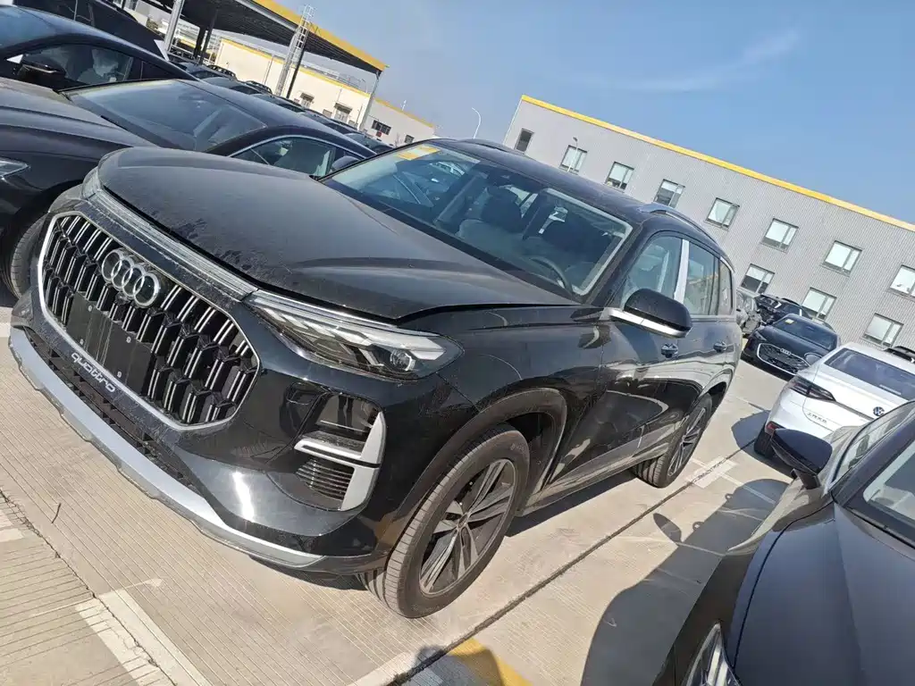 Audi Q6