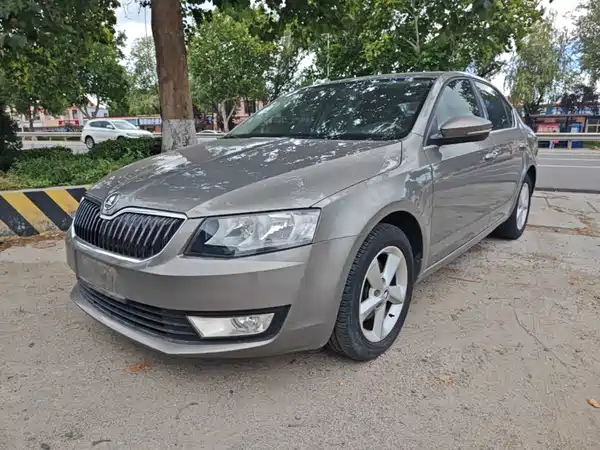 Skoda Octavia 2014