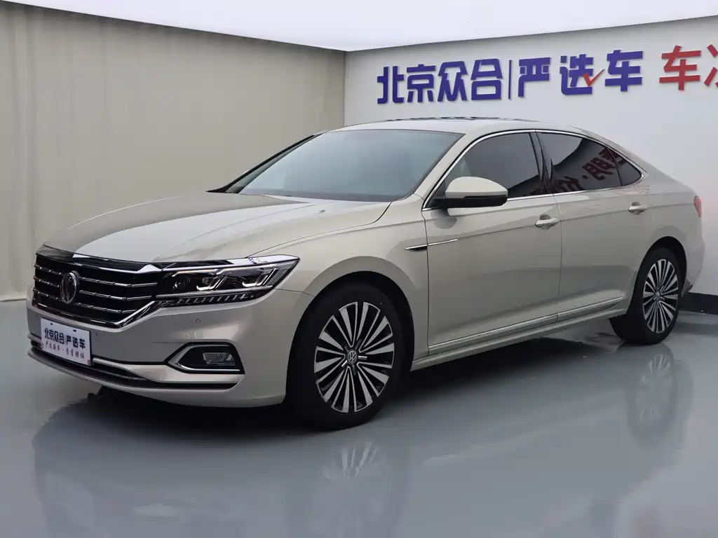 Volkswagen Passat 2019 — фото 1