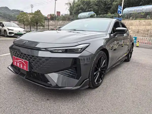 Changan UNI-V 2024