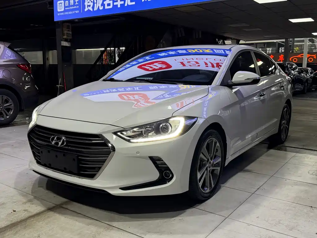 Hyundai Elantra 2018