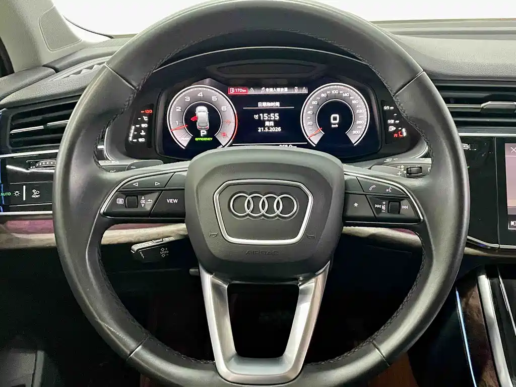 Audi Q7 2023 — фото 10