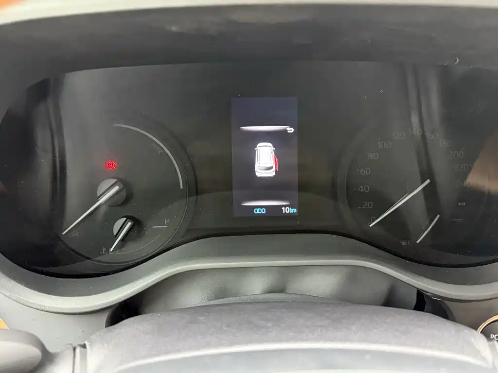 Toyota Granvia — фото 18
