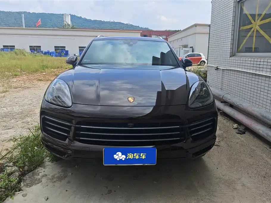 Porsche Cayenne 2018 — фото 2