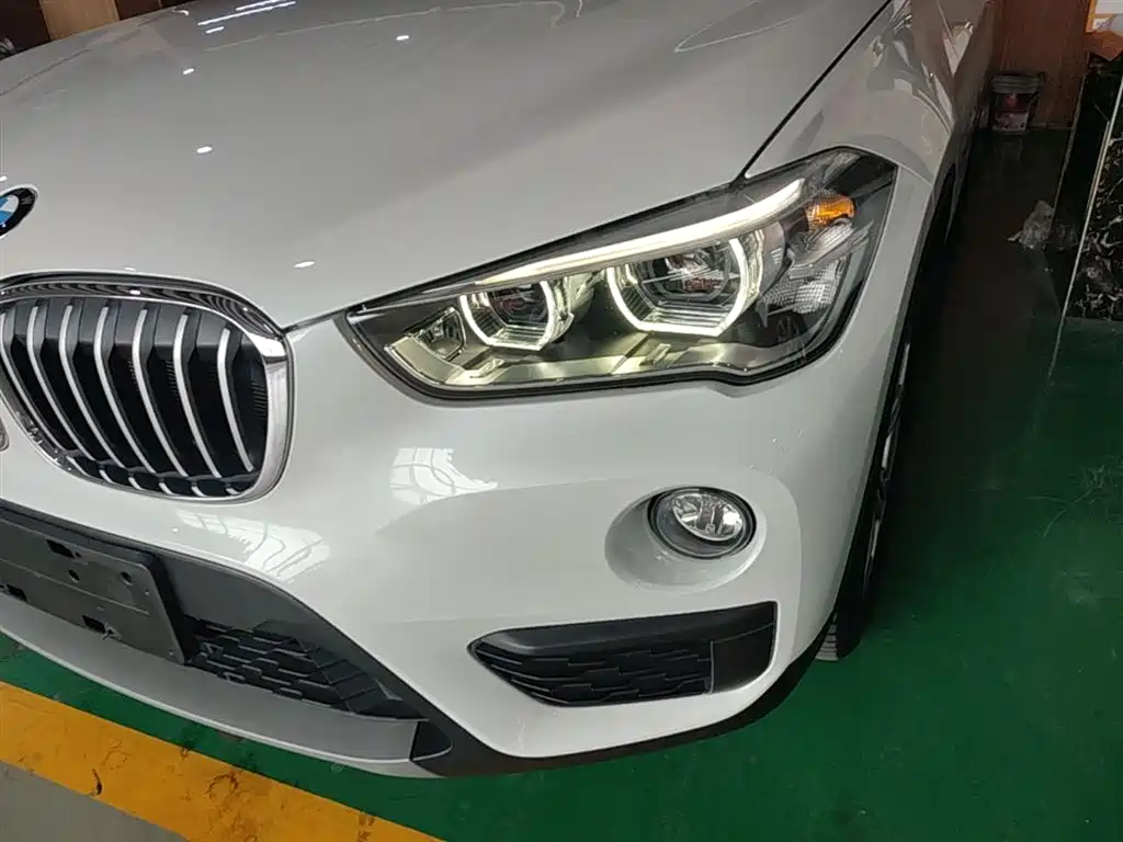 BMW X1 2018 — фото 24