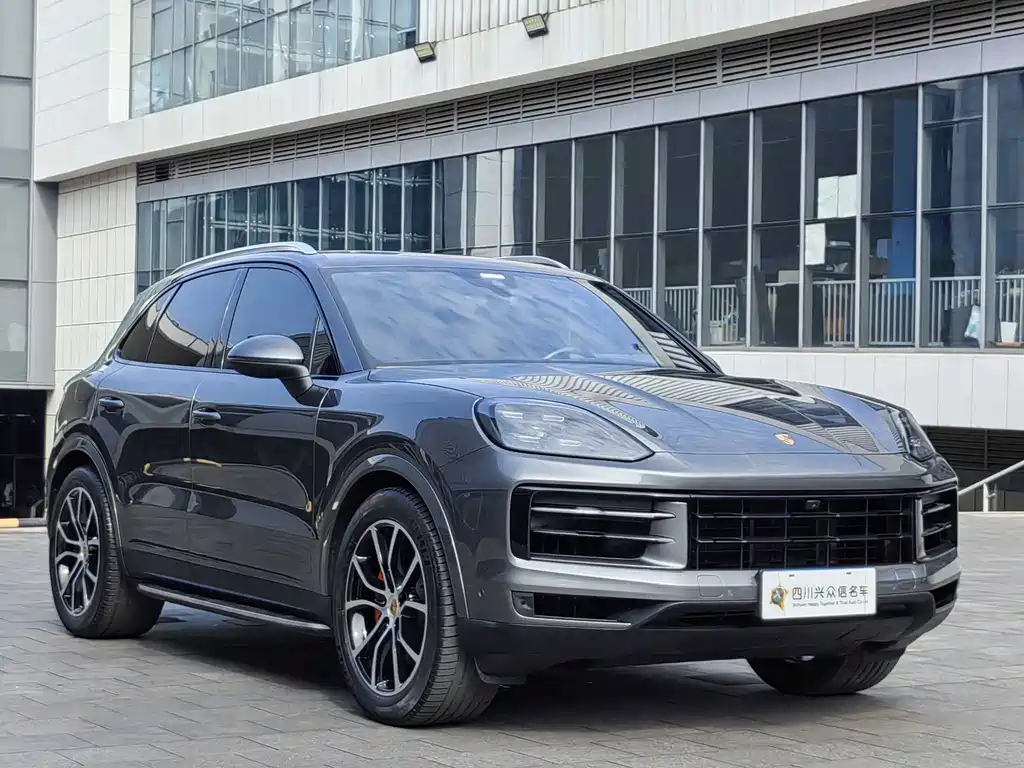 Porsche Cayenne 2023
