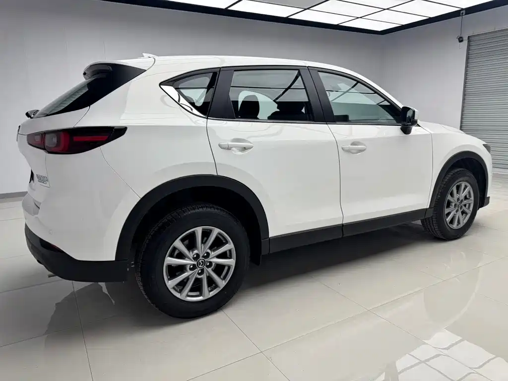 Mazda CX-5 2025