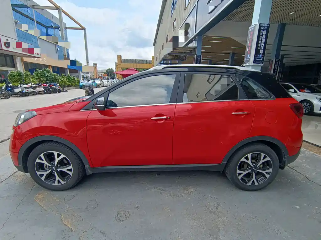 Kia KX3 2016 — фото 4