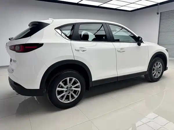 Mazda CX-5 2025