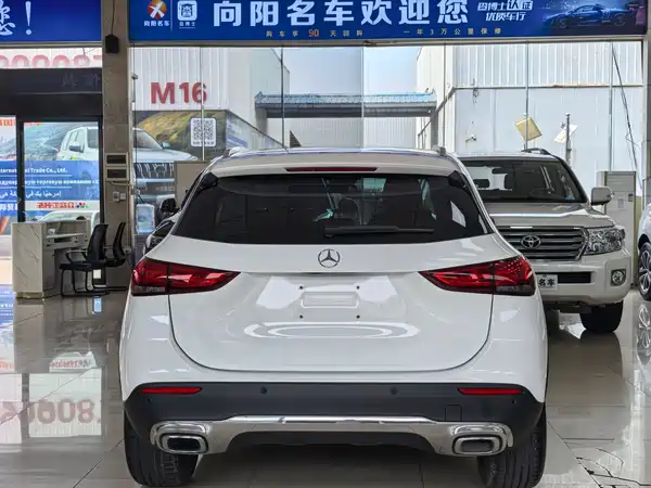 Mercedes-Benz GLA 2022