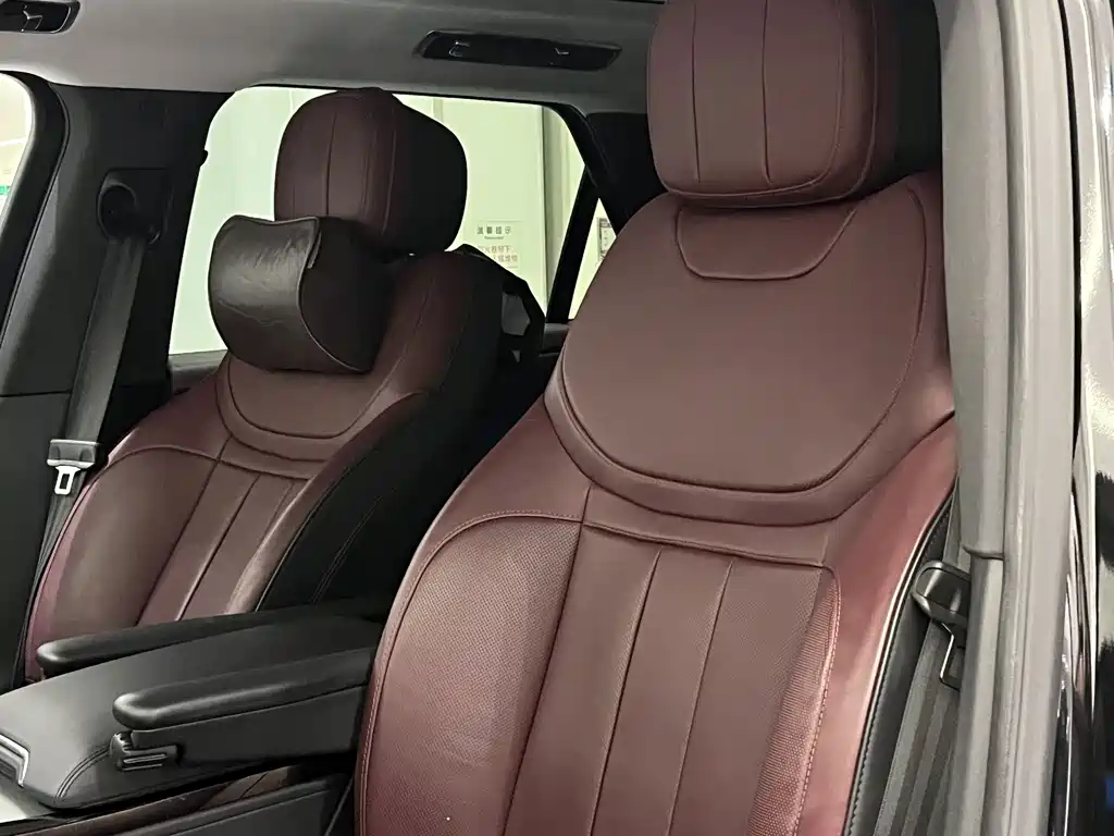 Land Rover Range Rover Sport 2024 — фото 16