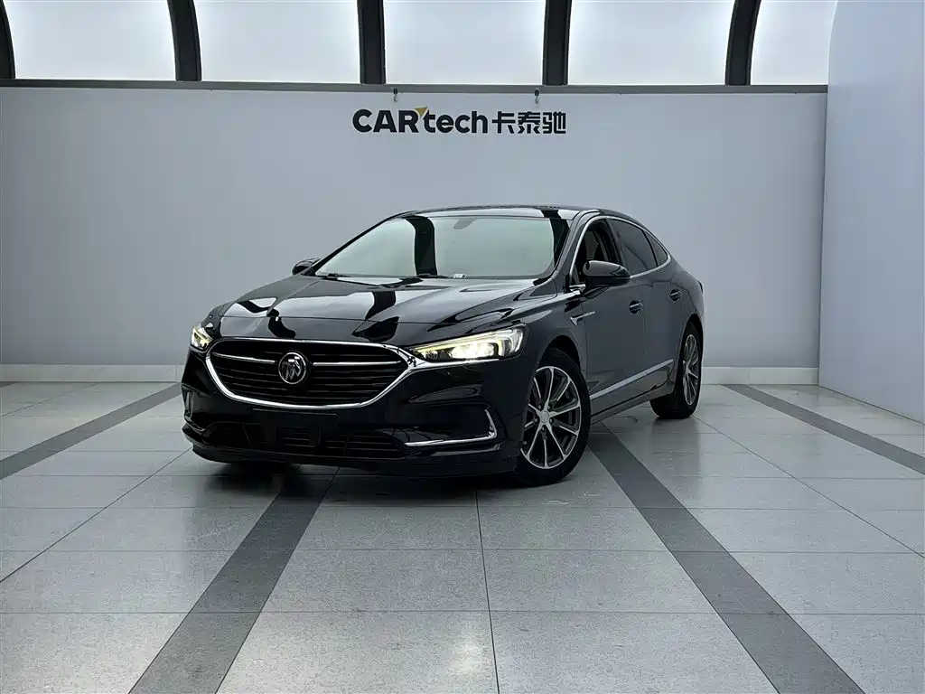 Buick LaCrosse 2022 — фото 1