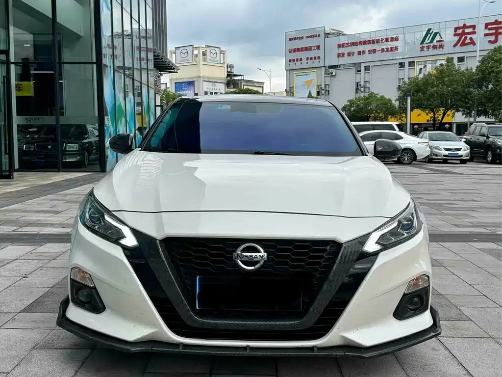 Nissan Teana 2022 — фото 2