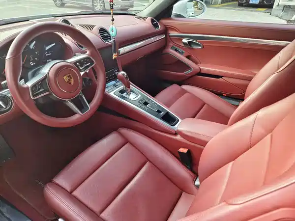 Porsche 718 2022