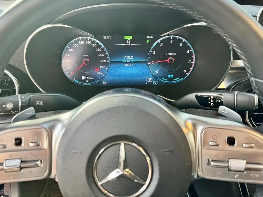 Mercedes-Benz C-Class 2020