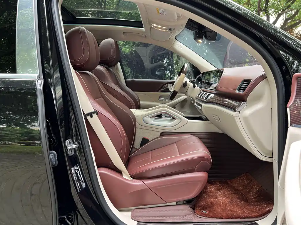 Mercedes-Benz GLS 2021