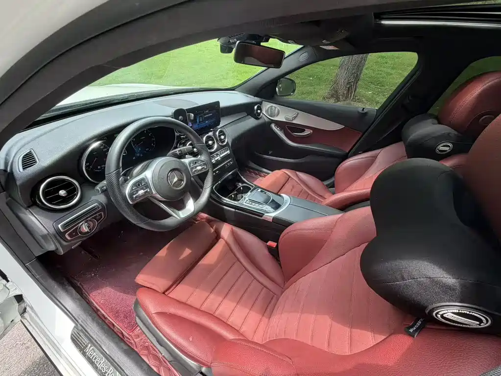 Mercedes-Benz C-Class 2021