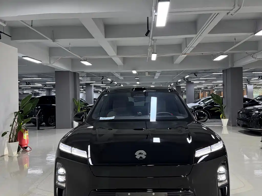 NIO ES8 2026