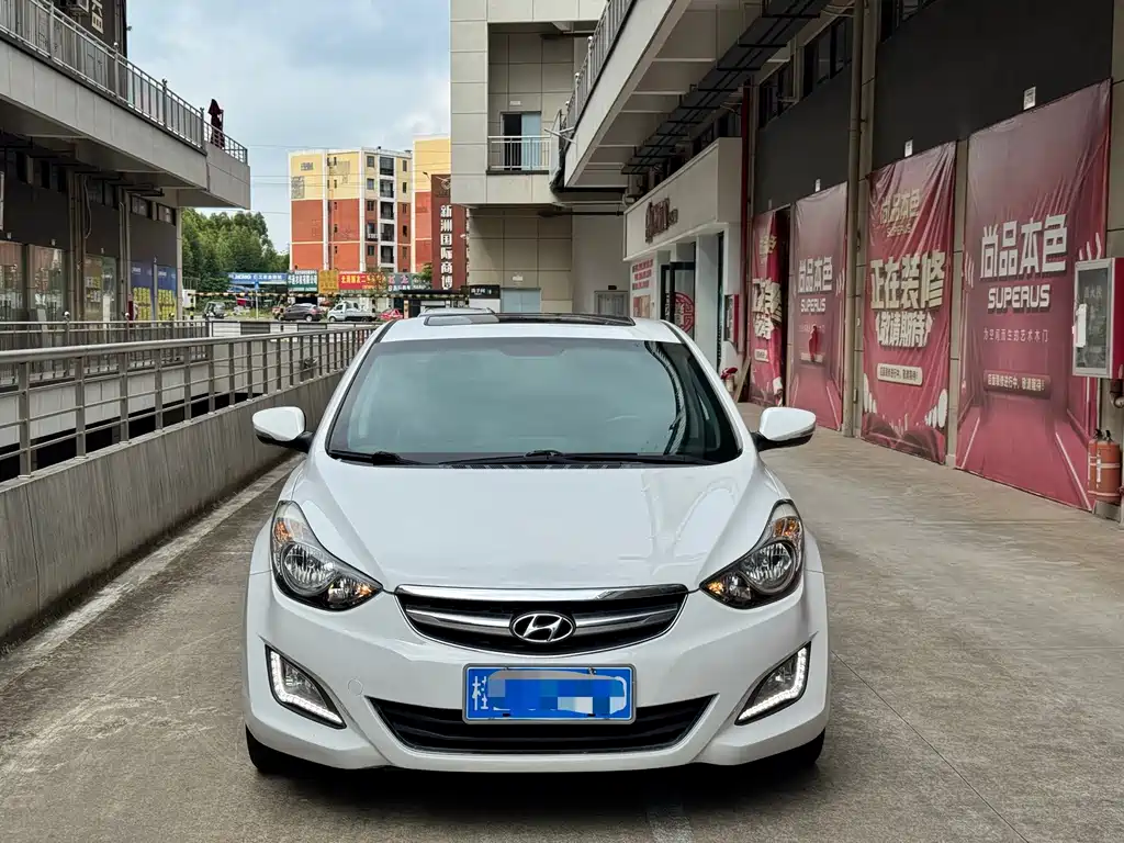 Hyundai Elantra Langdong 2015 — фото 2
