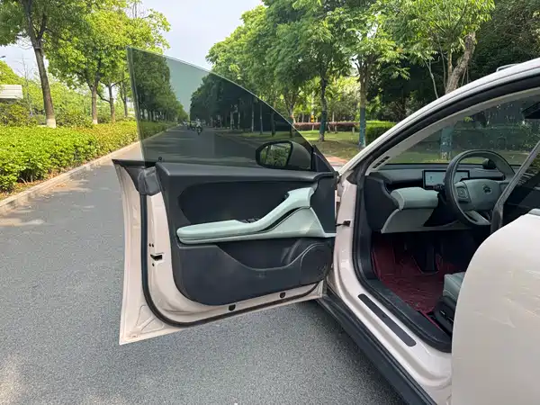 NIO ET5 2022