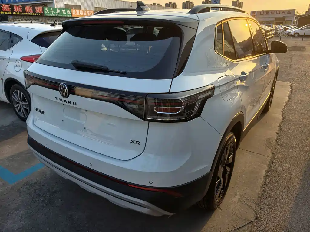 Volkswagen Tharu 2025