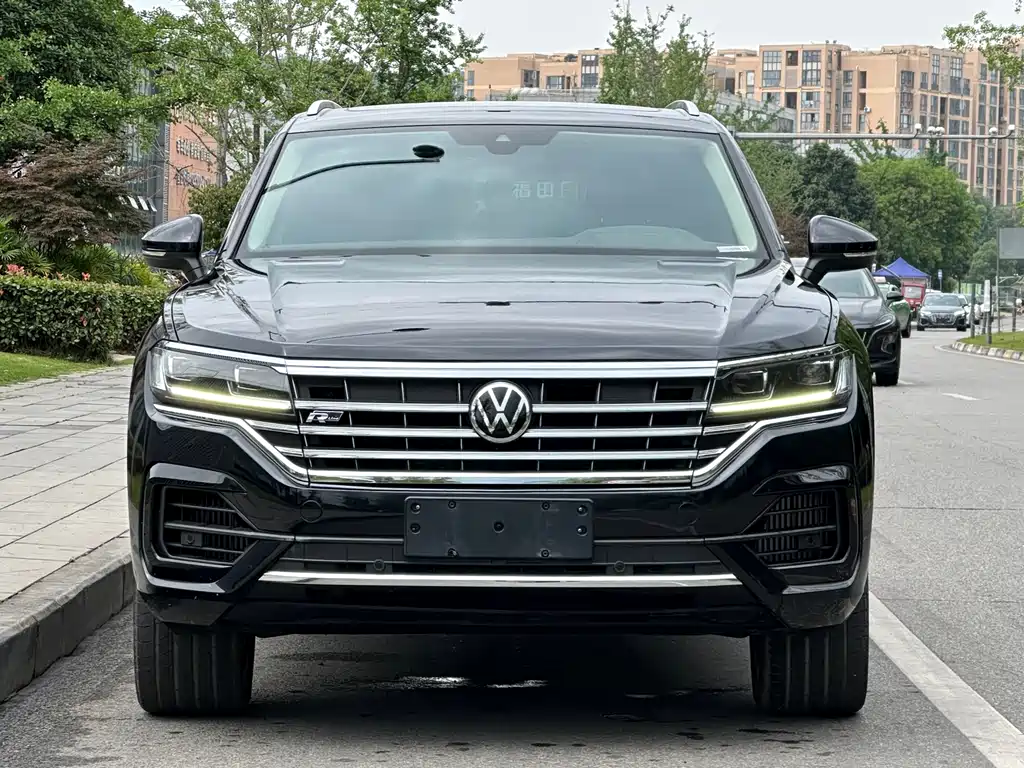 Volkswagen Touareg 2020 — фото 2