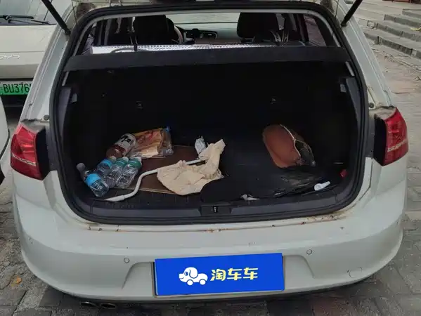 Volkswagen Golf 2016