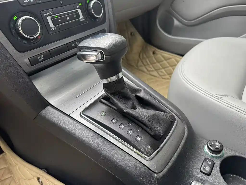 Skoda Octavia 2013 — фото 14