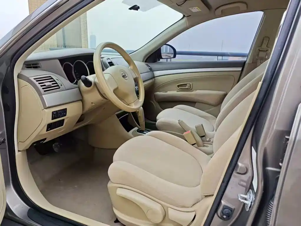 Nissan Sylphy 2015