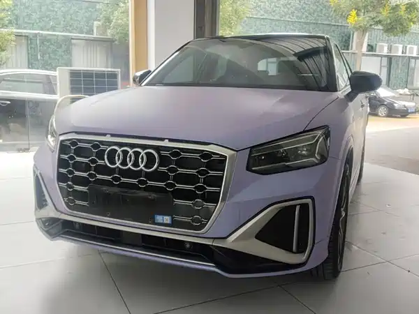 Audi Q2L 2024