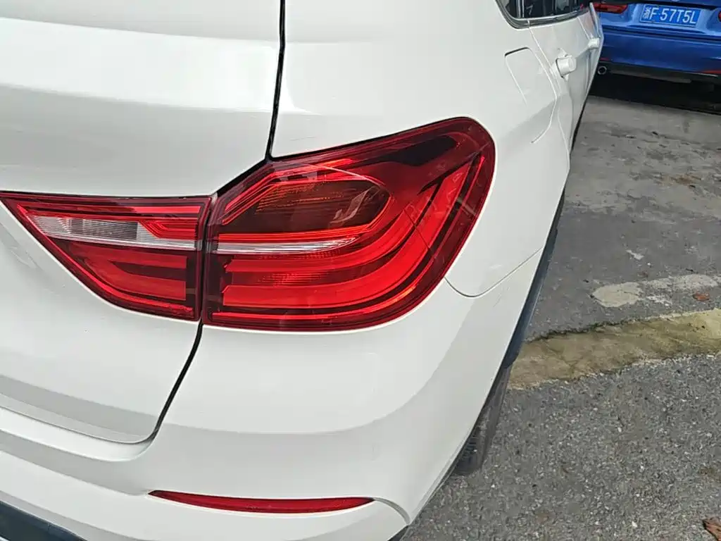BMW X4 2015 — фото 8