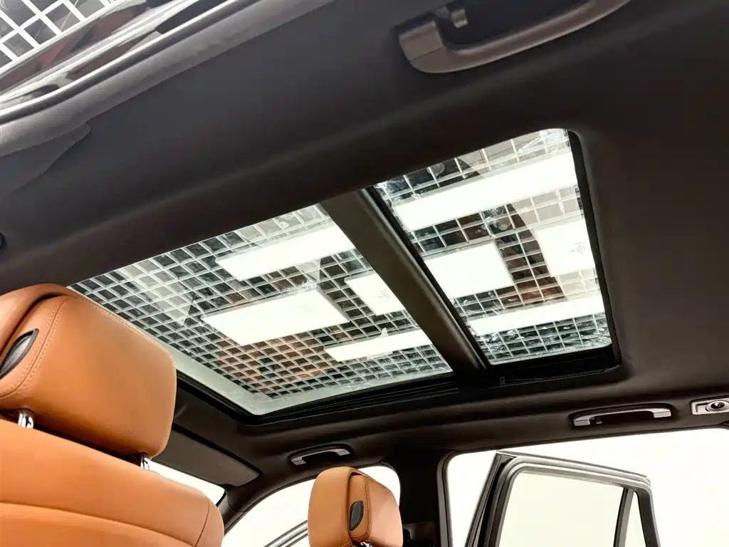 BMW X5 M 2011 — фото 19