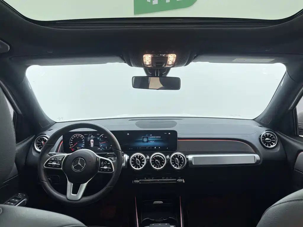 Mercedes-Benz GLB 2020 — фото 24