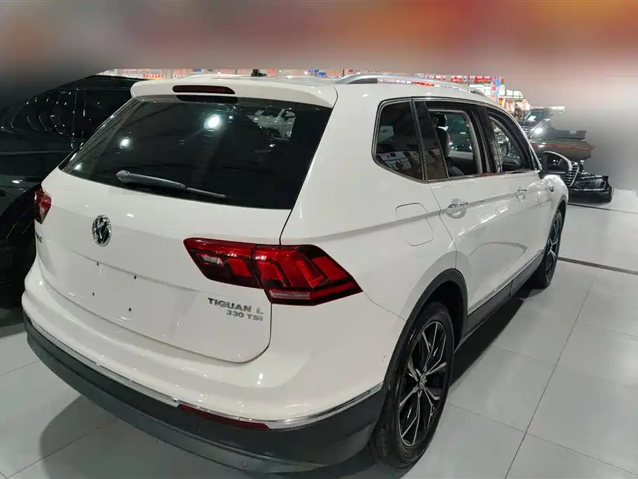 Volkswagen Tiguan L 2019 — фото 3