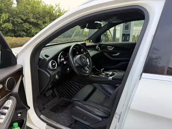Mercedes-Benz GLC 2017