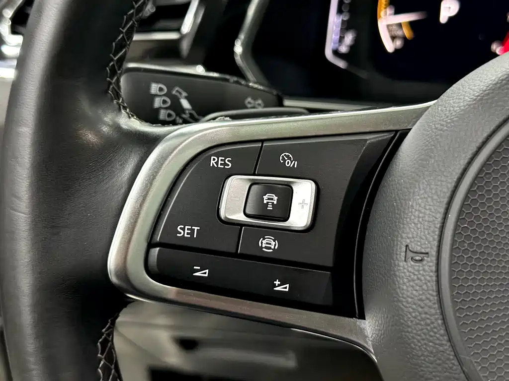 Volkswagen Tiguan L 2019 — фото 9