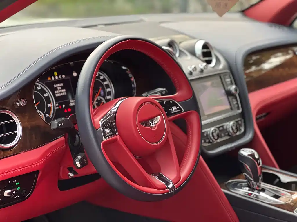 Bentley Bentayga 2020