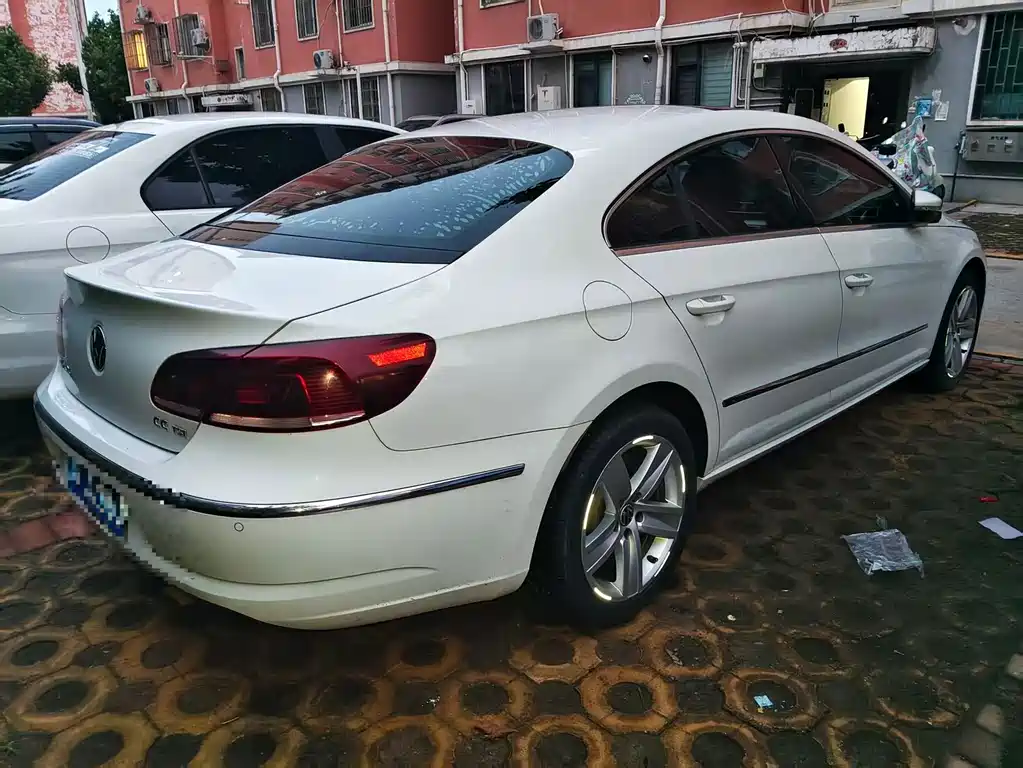 Volkswagen CC 2015 — фото 10