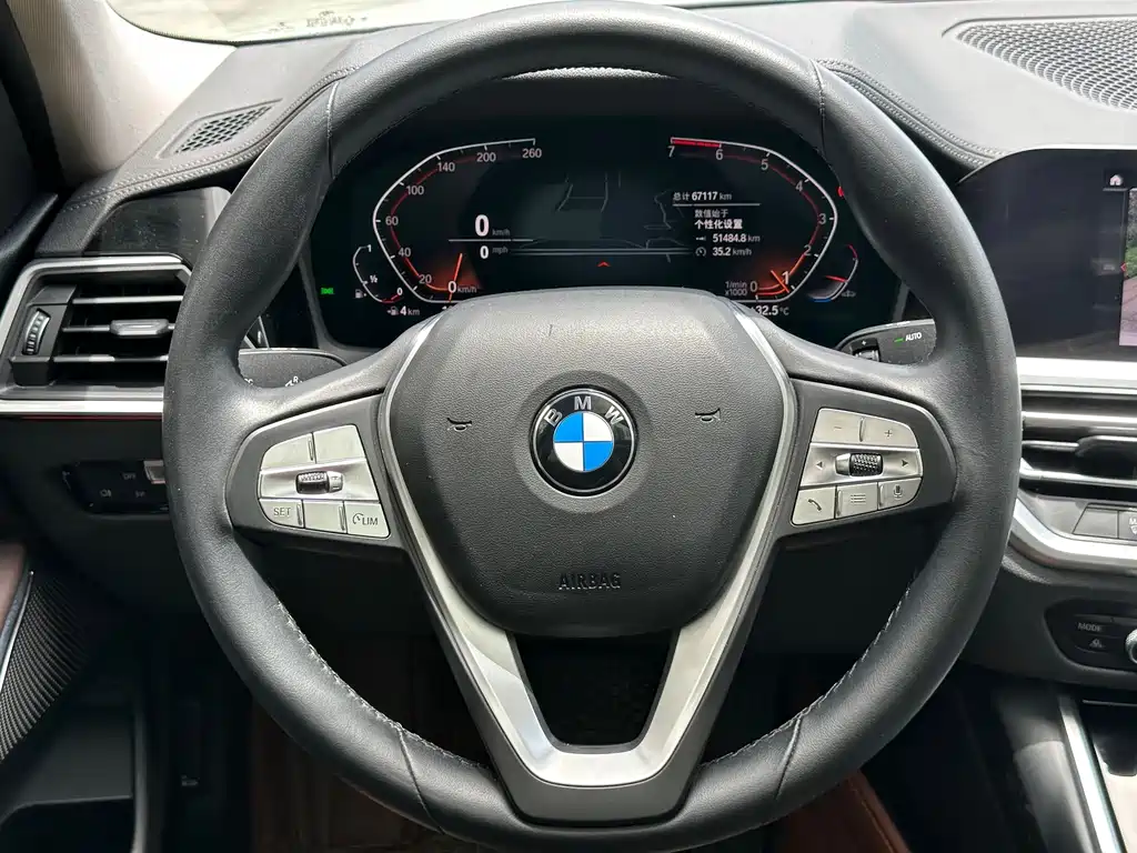 BMW 3 Series 2020 — фото 14