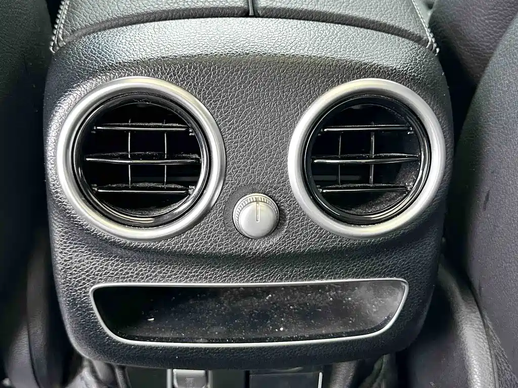Mercedes-Benz C-Class 2021 — фото 15