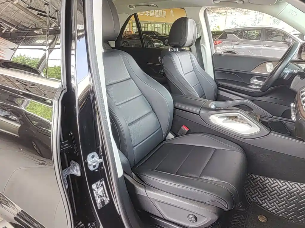 Mercedes-Benz GLE New Energy 2023 — фото 25