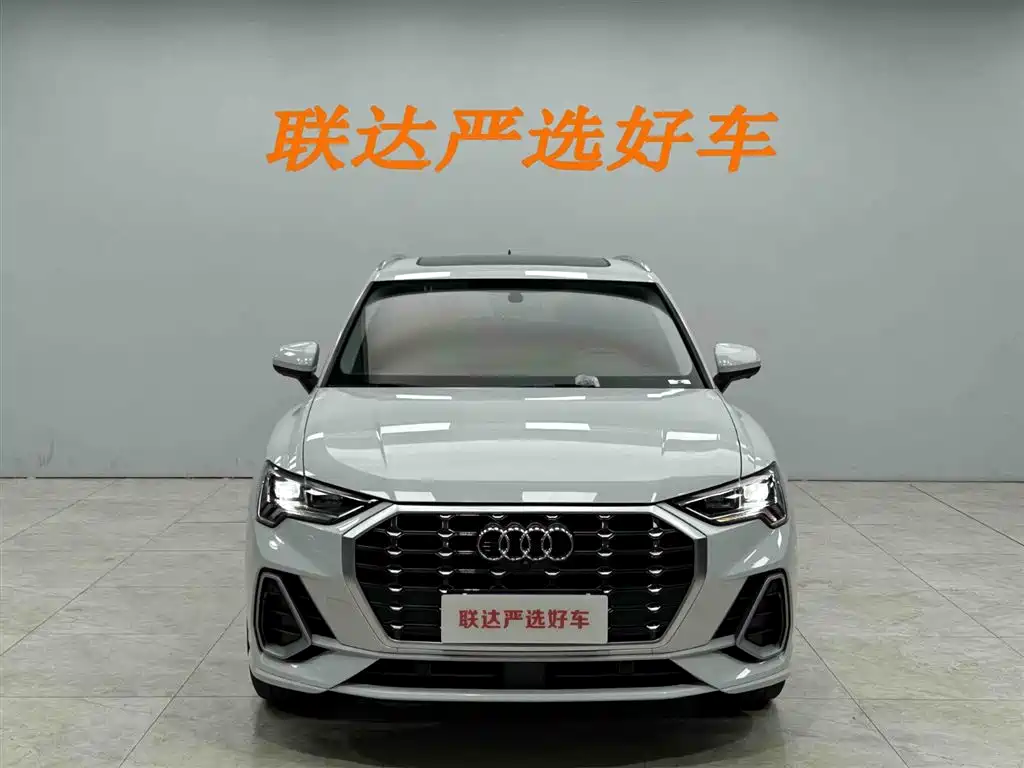 Audi Q3 2022 — фото 22
