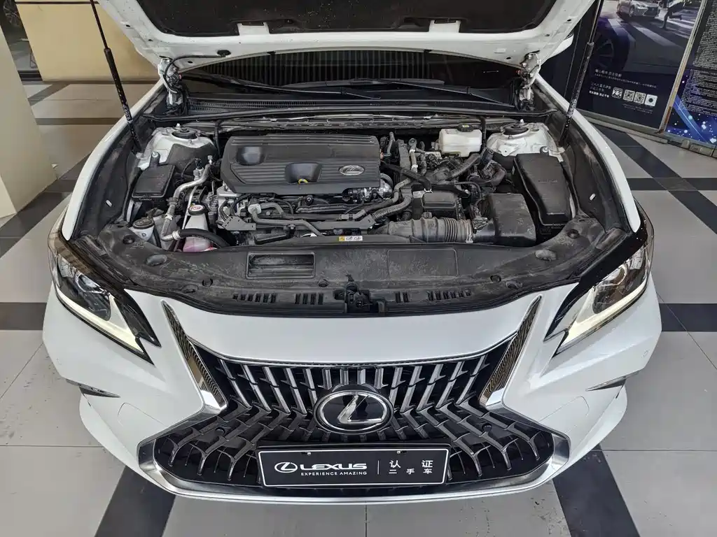 Lexus ES 2024 — фото 16